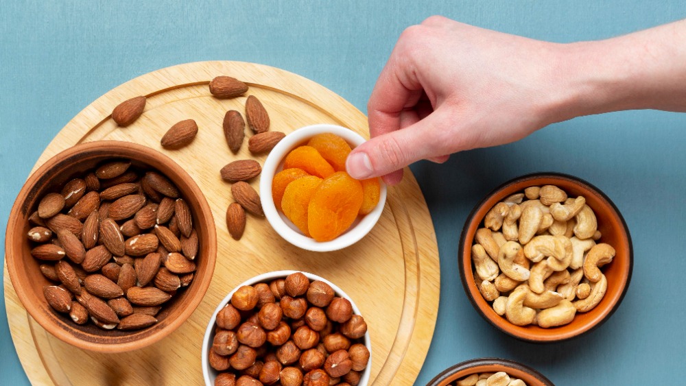 Read more about the article 10 Best Dry Fruits for Diabetic Patients to Control Diabetes