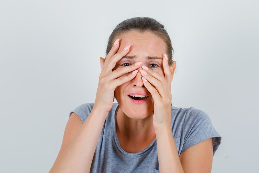 Eyelid Drooping and Difficulty Moving the Eye